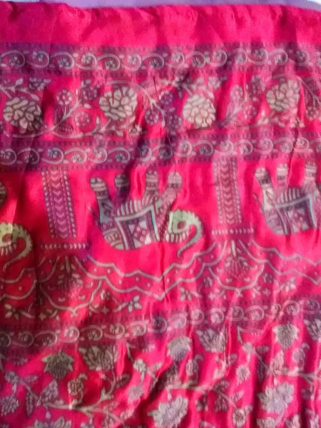 kırmızı yorgan tasarımı