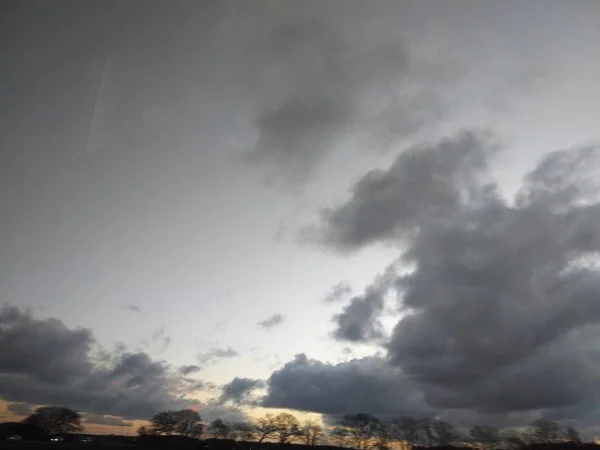 梅雨時の曇天 — ストック写真