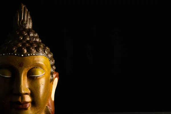 Buddha head with golden colors — Stock Photo, Image