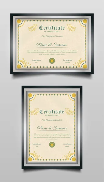Plantilla Certificado Clásico Con Marco Ornamental Colorido — Archivo Imágenes Vectoriales