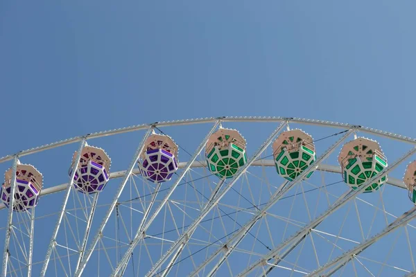 Ferris Wheel Sky Background Amusement Park — Stock Photo, Image
