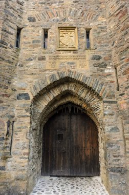 Eilean Donan Kalesi, İskoçya kalesinin kapısı.
