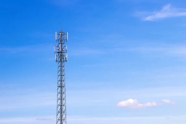 Telecommunication Tower Blue Sky White Clouds Background Satellite Pole Communication — Stock Photo, Image