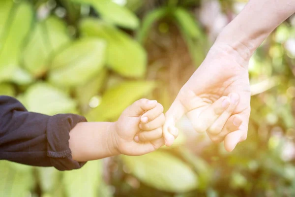 Couple Holding Hands Child Adult Hold Hands Together People Concep — Stock Photo, Image