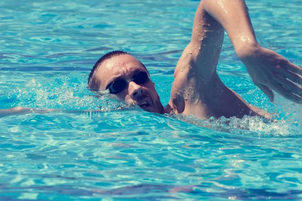 Nahaufnahme Eines Schwimmers — Stockfoto