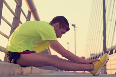  Koşu adam. Yakın çekim