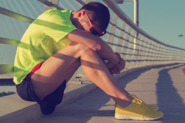  Koşu adam. Yakın çekim