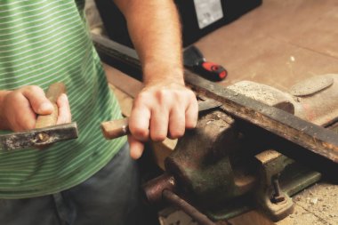 Marangoz atış kapatın