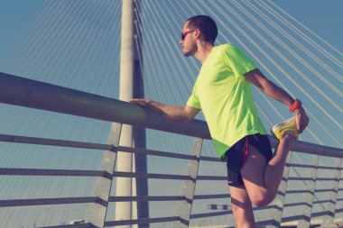  Koşu adam. Yakın çekim