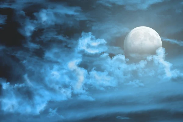 Луна Космическом Цвете — стоковое фото