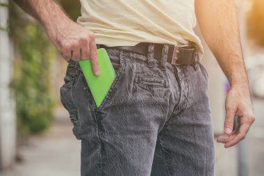 adam yeşil smartphone cep kot bulanık Street yaptırmayı 