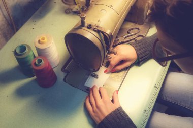 Çalışma terzi atış kapatmak