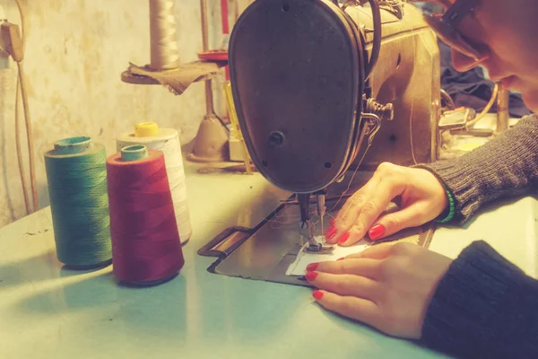 Çalışma terzi atış kapatmak