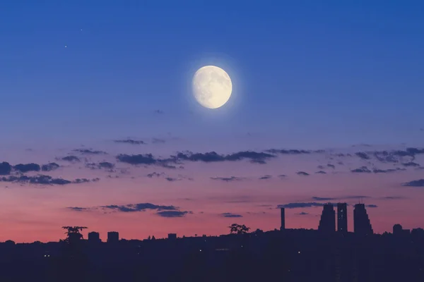 Lua Vista Montanha Noite Noite — Fotografia de Stock