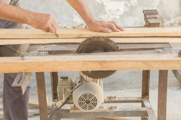 Sierra Mesa Circular Polvorienta Vieja Retro Carpenter — Foto de Stock