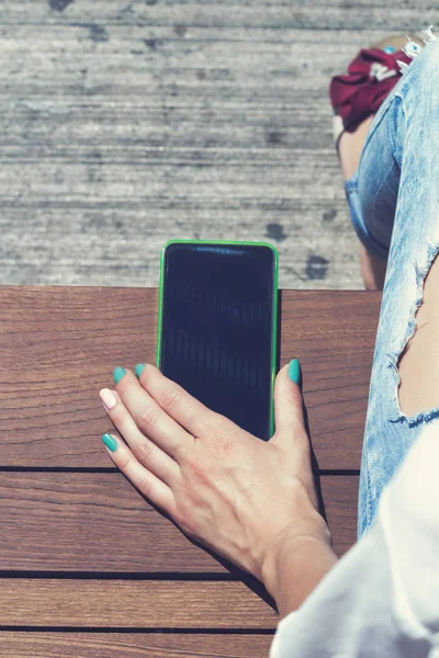 Nooit Verlaten Van Cellphone Zich Ver Van Haar — Stockfoto