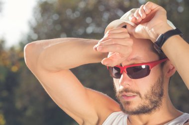 Fiziksel aktivite / parkta koşu / doğa.