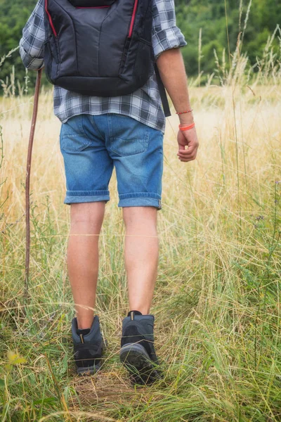 Young Hiker Nature Wilderness Trekking Outdoors — Stock Photo, Image