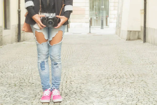 Cute Young Female Photo Camera Outdoors — Stock Photo, Image