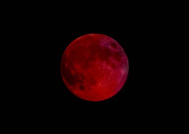 Kanlı ay tutulması. Benim astronomi çalışmaları.