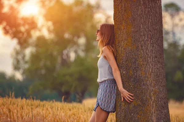 Cute Smiley Girl Embracing Oak Tree Nature — Stock Photo, Image