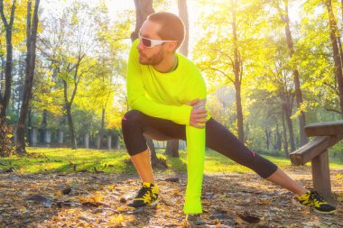 Egzersiz / egzersiz sırasında yaralanma parkta koşu.