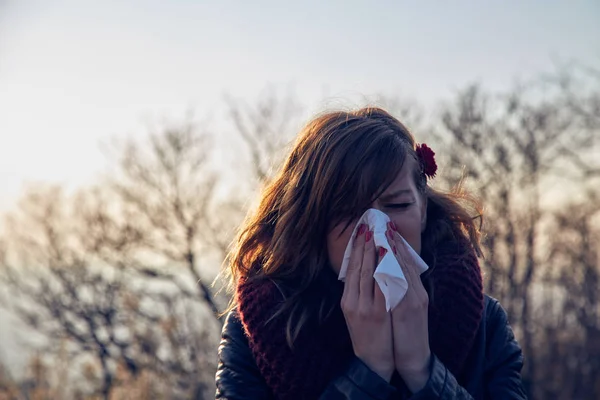 Saisonale Allergien und gesundheitliche Probleme. — Stockfoto