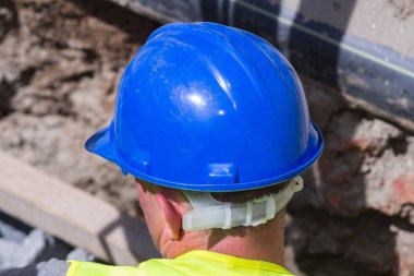 İnşaat işçisi için ağır bir iş..