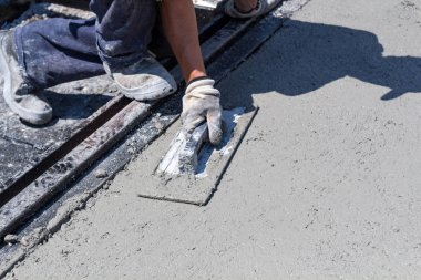 İnşaat işçisi için ağır bir iş..