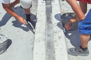 İnşaat işçisi için ağır bir iş..