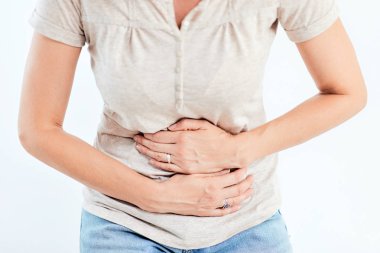 Mide / kalça sorunu olan kadın / beyaz sırt grubunda sorunlar