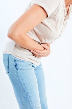 Mide / kalça sorunu olan kadın / beyaz sırt grubunda sorunlar