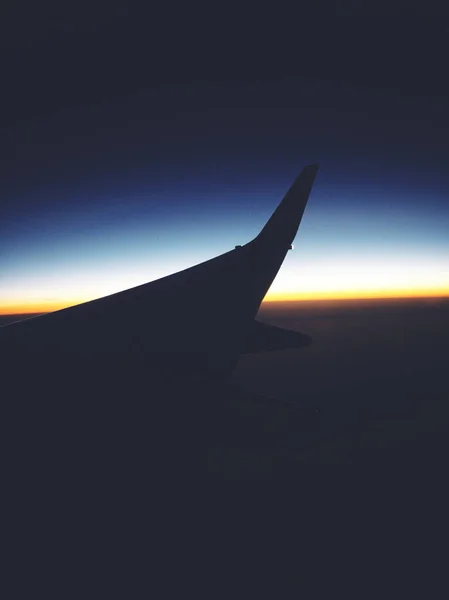 Hora de la mañana / noche desde un asiento de avión . —  Fotos de Stock