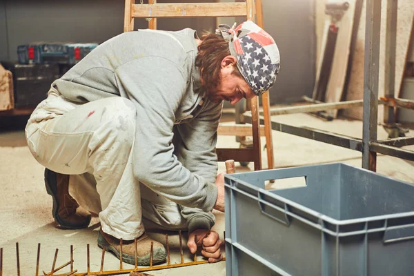 Rebuilding a garage in a retro vintage style. — Stock Photo, Image