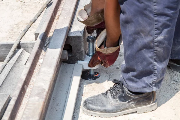 İnşaat işçisi için ağır bir iş..