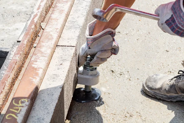 İnşaat işçisi için ağır bir iş..