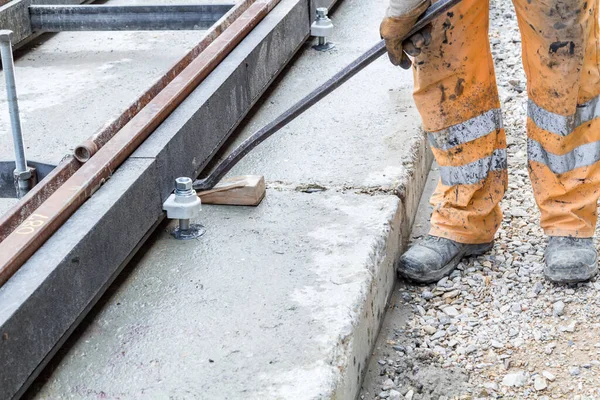 İnşaat işçisi için ağır bir iş..