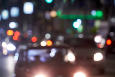 Özgeçmiş için uygun odaksız şehir ortamı.