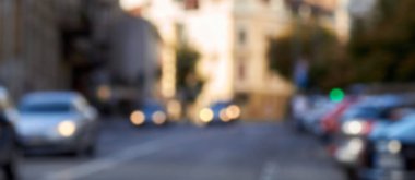 Özgeçmiş için uygun odaksız şehir ortamı.