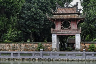 Hanoi, Vietnam 'daki edebiyat tapınağı.