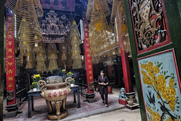 Can Tho Vietnam Août Des Personnes Prient Dans Temple Ong — Photo