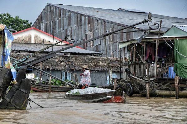 Can Tho Vietnam Augustus Mensen Drijvende Markt Van Can Tho — Stockfoto