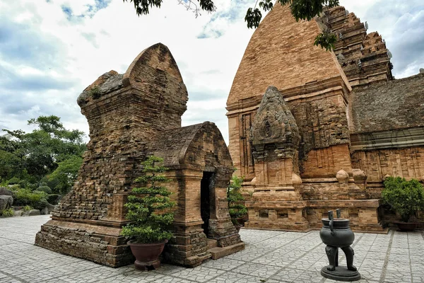 Nagar Cham Kule Nha Trang Vietnam — Stok fotoğraf