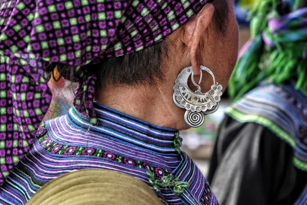 Бак Вьетнам Августа Портрет Женщины Продавца Индейского Племени Хмонгов Местном — стоковое фото