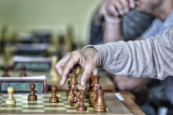 6,400+ Play 2 Player Chess Stock Photos, Pictures & Royalty-Free Images -  iStock