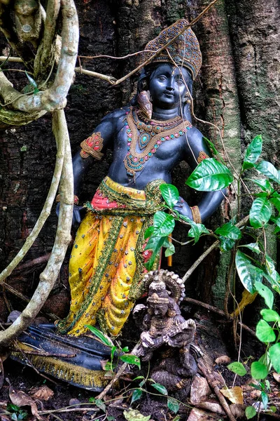 Індуїстська Статуя Розташована Перед Храмом Перуварам Махадева Північному Паравурі Штаті — стокове фото