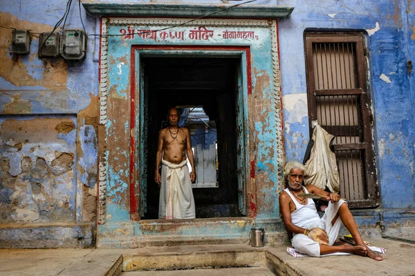 Varanasi Inde Septembre 2020 Des Hommes Entrée Temple Varanasi Septembre — Photo