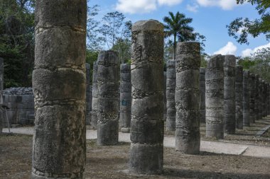 Piste, Mexico - April 28, 2025: Temple of a Thousand Warriors, Chichen Itza was a prominent pre-Hispanic Maya city located in the Yucatan Peninsula of Mexico.