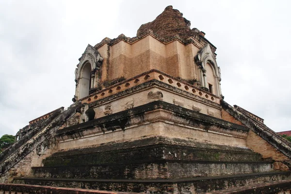 Buddha Staty Gamla Chiang Mai Templet — Stockfoto