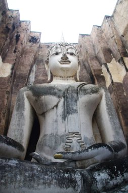 Eski Buda heykeli, Wat si chum, eski şehir, sukhothai, dünya mirası, Tayland 'ın turistik yerleri
